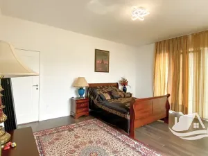 Prodej vily, Kumbor, Černá Hora, 320 m2