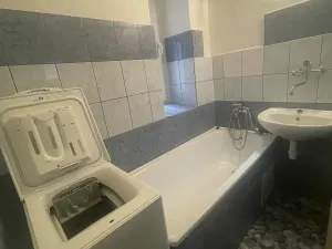 Pronájem bytu 2+kk, Praha - Libeň, U svobodárny, 60 m2
