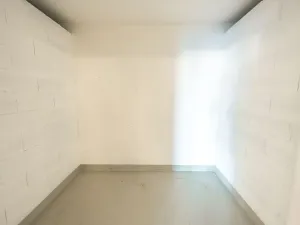 Pronájem bytu 1+kk, Praha - Hlubočepy, Fabiánové, 30 m2