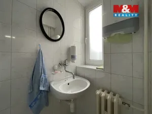 Pronájem kanceláře, Praha - Karlín, Sokolovská, 174 m2