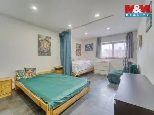 Prodej bytu 4+1, Černošice, Komenského, 109 m2