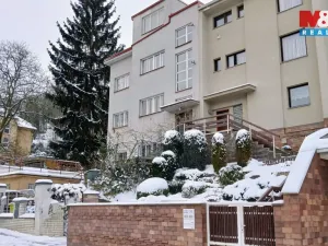 Pronájem bytu 3+1, Praha - Košíře, U Vojanky, 90 m2