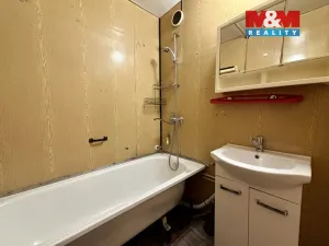 Prodej bytu 3+1, Jirkov, SNP, 76 m2