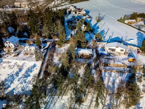 Prodej pozemku, Hlásná Třebaň, K Zámku, 1813 m2