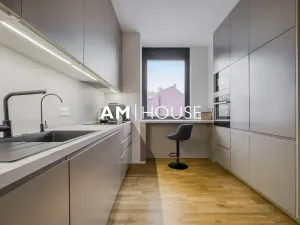 Pronájem bytu 4+kk, Praha - Libeň, Zenklova, 110 m2