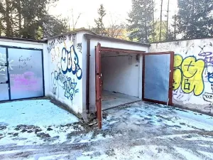 Prodej garáže, Praha, Družstevní ochoz, 18 m2