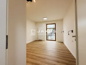 Pronájem bytu 1+kk, Praha - Liboc, Jenečská, 27 m2