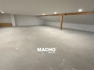 Pronájem kanceláře, Tachlovice, Mlýnská, 195 m2