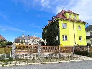 Prodej vícegeneračního domu, Aš, Květnová, 330 m2