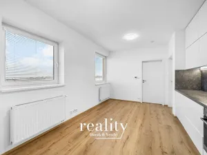 Pronájem bytu 2+kk, Znojmo, Smutného, 39 m2