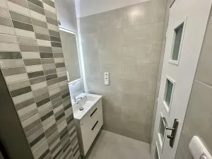 Pronájem bytu 1+kk, Jablonec nad Nisou, Hřbitovní, 28 m2