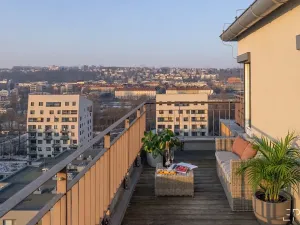 Pronájem bytu 4+kk, Praha - Vysočany, Pod Harfou, 82 m2