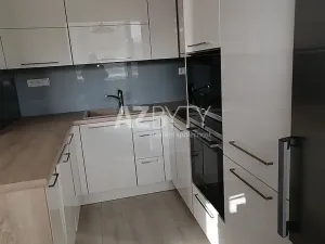 Pronájem bytu 2+kk, Praha - Bohnice, Toruňská, 68 m2