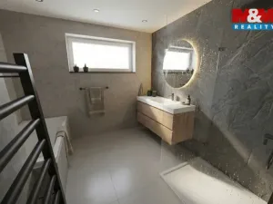 Prodej rodinného domu, České Meziříčí, 182 m2