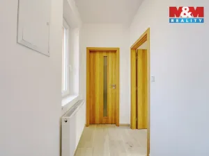 Pronájem bytu 1+1, Plzeň - Jižní Předměstí, Husova, 35 m2