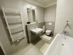 Pronájem bytu 2+kk, Praha - Ruzyně, Huppnerova, 53 m2