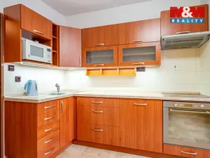 Prodej bytu 3+1, Sedlice, Sídliště 2, 82 m2