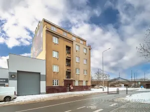 Prodej bytu 2+kk, Praha - Libeň, Prosecká, 47 m2