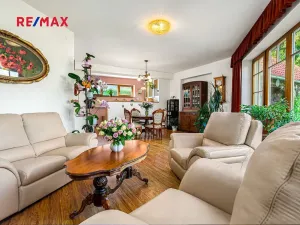 Prodej rodinného domu, Sulice, Na Křížkách, 277 m2