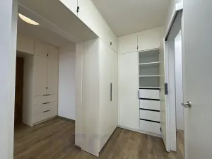 Pronájem bytu 1+1, Praha - Troja, Hnězdenská, 47 m2
