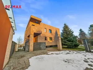 Prodej vily, Praha - Klánovice, Zádražanská, 330 m2