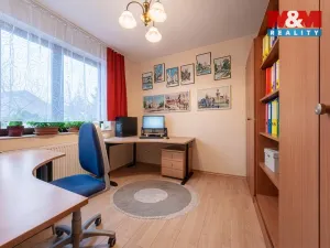 Prodej rodinného domu, Hradešín, 350 m2