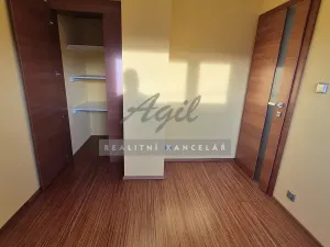 Prodej rodinného domu, Hostěnice, 142 m2