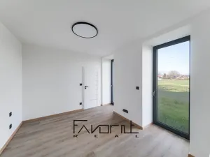 Pronájem bytu 2+kk, Ostrava, U Hrůbků, 56 m2