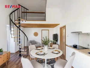 Prodej bytu 3+kk, Svoboda nad Úpou, Nádražní, 65 m2