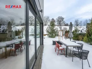 Pronájem vily, Praha - Lysolaje, 150 m2