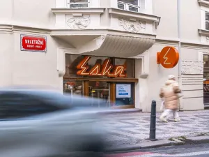 Prodej obchodního prostoru, Praha - Holešovice, Heřmanova, 183 m2