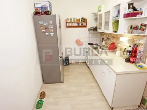 Pronájem bytu 2+kk, Neratovice, 46 m2