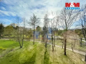 Pronájem bytu 2+kk, Praha - Kobylisy, Famfulíkova, 44 m2