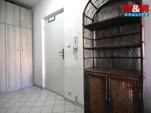 Prodej bytu 2+kk, Milovice, Višňová, 44 m2