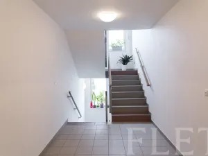 Prodej bytu 2+kk, Praha - Letňany, Bechlínská, 53 m2