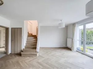 Prodej rodinného domu, Bašť, Kostelecká, 146 m2