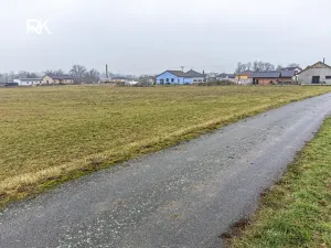 Prodej pozemku pro bydlení, Uhersko, 1000 m2