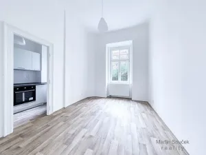 Pronájem bytu 3+kk, Praha - Holešovice, Šimáčkova, 60 m2