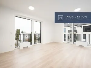 Prodej bytu 3+kk, Pohořelice, U Kasáren, 84 m2