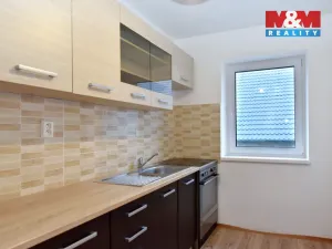 Pronájem bytu 2+1, Jestřebí, 58 m2