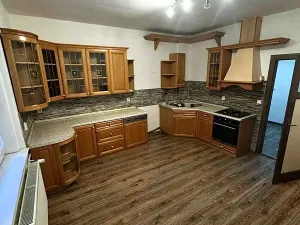 Pronájem rodinného domu, Chomutov, Dobrovského, 80 m2