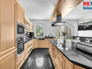 Prodej pozemku pro bydlení, Turnov, Křišťálová, 7976 m2