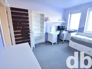 Pronájem bytu 3+kk, Karlovy Vary, Počernická, 140 m2