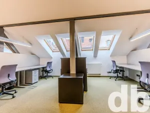 Pronájem kanceláře, Cheb, 26. dubna, 260 m2