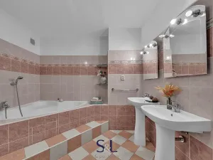 Pronájem bytu 3+1, Praha - Břevnov, Sartoriova, 108 m2