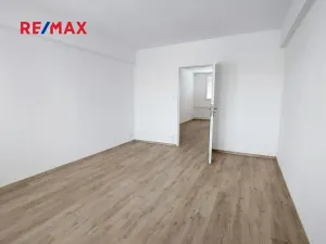 Pronájem bytu 2+1, Mladá Boleslav, náměstí Republiky, 53 m2