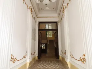 Prodej bytu 1+kk, Karlovy Vary, Sadová, 50 m2