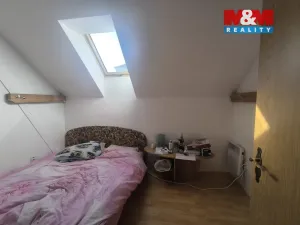 Prodej bytu 4+1, České Velenice, třída Čsl. legií, 121 m2