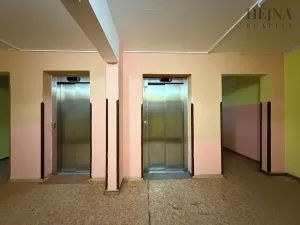 Prodej bytu 3+1, Ostrava, Výškovická, 70 m2