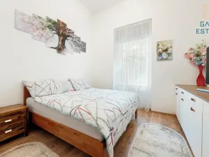 Prodej bytu 2+kk, Křížkový Újezdec, 46 m2